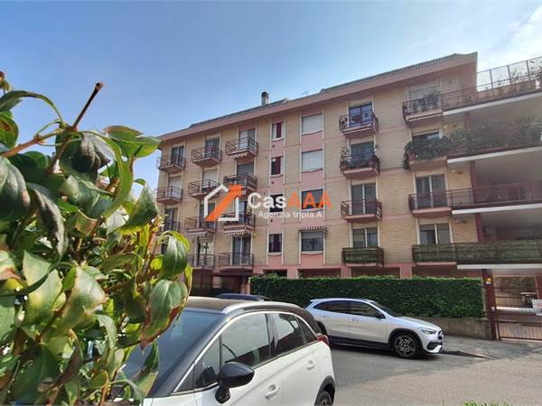 BILOCALE ARREDATO + BOX - NOVARA - 650€ 
