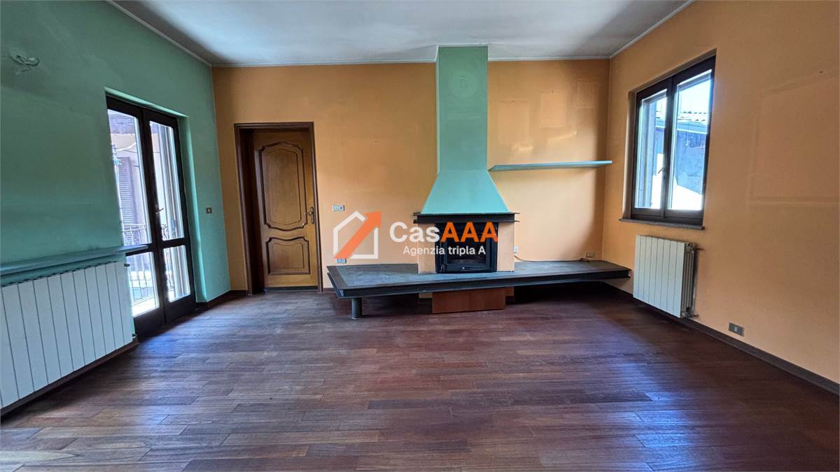SALONE